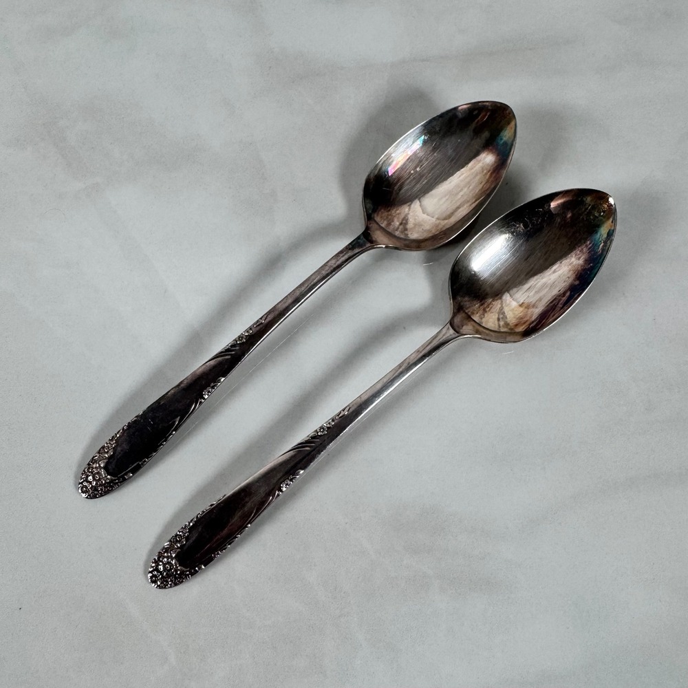 Set of 2 Oneida Simeon L & George H Rogers Silver Plated Tablespoons